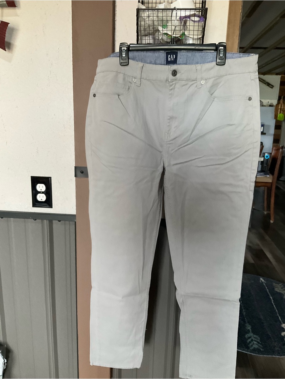 GAP Men's Light Gray Straight Chinos